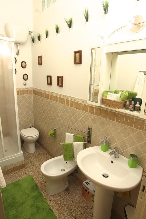 Via Del Corso Apartment Рим Екстер'єр фото